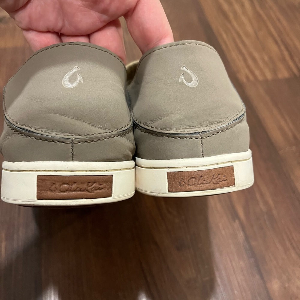 OluKai Pehuea Women's Classic Lightweight Slip-on Sneaker Drop-In Heel Size W 10 - Picture 3 of 9